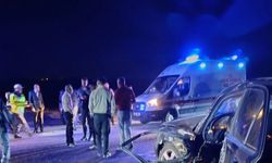 Kavşakta meydana gelen trafik kazasında 4 kişi yaralandı