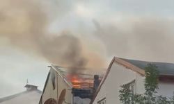Kocaeli’de çatı yangını korkuttu