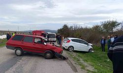 Manyas’ta meydana gelen kazada ağır yaralanan sürücü hayatını kaybetti