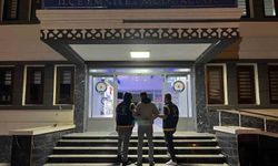 Mersin’de 5 aracı kundaklayan şüpheli yakalandı
