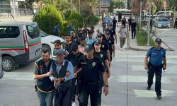 Muhtarlık kavgasında gözaltına alınan 56 şahıs adliyeye sevk ediliyor