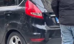 Otomobilin altında kalan 8 yaşındaki çocuk yaralandı