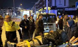 Park halinde ki araca saplandı: 1 yaralı