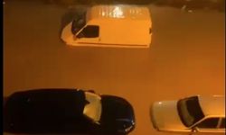 Sağanak Bergama’yı vurdu, sokaklar göle döndü