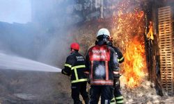Sakarya’da ahşap atölyesinde korkutan yangın