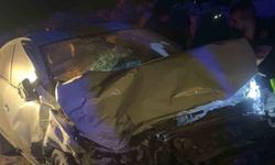 Şanlıurfa’da 2 otomobil çarpıştı: 1 ölü, 4 yaralı
