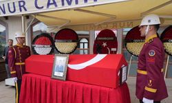 Şehit Uzm. Jandarma Çavuş Arif Özdemir son yolculuğuna uğurlanıyor