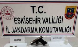 Uyuşturucu bulunduran şahıs jandarma tarafından yakalandı