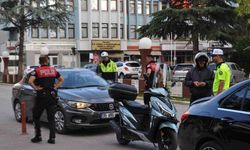 Yalvaç’ta huzur ve güven denetiminde çok sayıda araca ceza kesildi