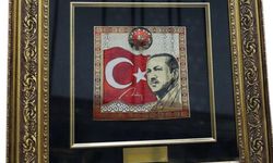 Bahçeli'den Erdoğan'a hediye
