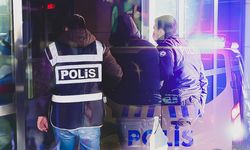 Polis memurunu bıçakla yaralayan zanlı tutuklandı