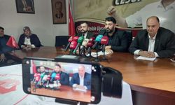 Bursa’da üç partiden ortak Cumhuriyet mesajı ve sert eleştiriler
