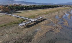İznik Gölü 1 haftada 20 metre çekildi