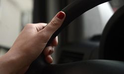 Eski tip ehliyetlerin yenilmesi için son gün yarın