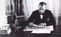 Atatürk'ün binlerce kitaptan oluşan notları dijital erişime açıldı