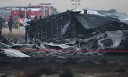 Gürcistan'da düşen uçağın kara kutusu Türkiye'ye getirildi