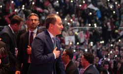 Fatih Erbakan, yeniden genel başkanlığa seçildi