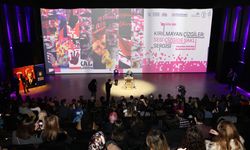 Bursalı gençlerden şiddete karşı dijital çağrı