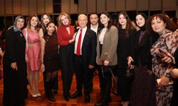 Büyükşehirli öğretmenler özel gecede buluştu