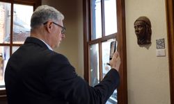 Cumhuriyet Galerisi’nde sanat engel tanımıyor