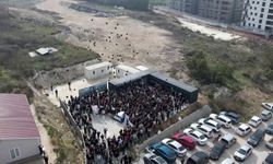 Bursa'da Atış Yapı mağdurları gökyüzüne siyah balon bıraktı