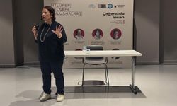 Aristoteles’in felsefesi Pancar Deposu’nda konuşuldu