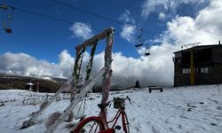 Uludağ sabah saatlerinde beyaza büründü