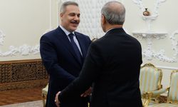 Hakan Fidan, İran Cumhurbaşkanı Pezeşkiyan ile görüştü