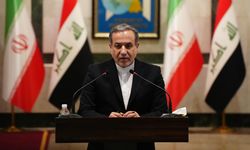 Venezuela'ya bir destek de İran'dan