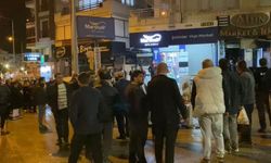 Ailesine ait tekel bayisini benzin döküp ateşe verdi: 2 yaralı