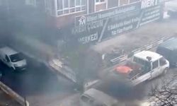 Ankara’da seyir halindeki otomobil alev aldı