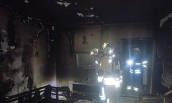 Antakya’da yanan ev kullanılmaz hale geldi