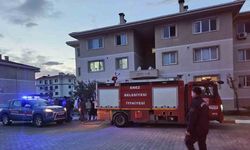 Apartmanda komşusunu öldürdükten intihar etti