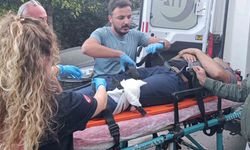 Bacağına saplanan korkuluk demiri ile hastaneye kaldırıldı