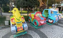 Bağcılar’da Plevne Parkında oynayan 4 çocuk, elektrik akımına kapıldı