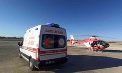 Bahçesaray’da kalp krizi geçiren hasta, helikopter ambulansla Van’a sevk edildi