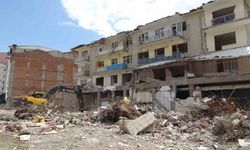 Balanlı Apartmanı davasında karar: 8 sanığa hapis cezası