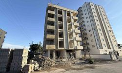 Çalıştığı inşaattan düşen işçi hayatını kaybetti