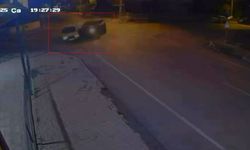 Cip ile otomobil kafa kafaya çarpıştı: 3 yaralı