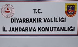 Diyarbakır’da JASAT’ın çalışmalarında tabancalar ve mühimmatları ele geçirildi