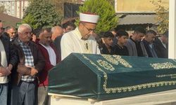 Döner yedikten sonra evinde ölü bulunan 13 yaşındaki Eren Yılgın son yolculuğuna uğurlandı