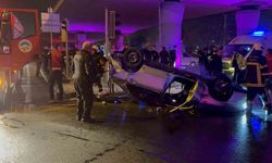 ‘Dur’ ihtarına uymayarak kaçan otomobil takla attı: 2 yaralı