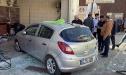 Edirne’de otomobil fırına girdi: 4 yaralı