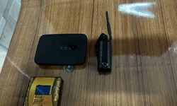 Ehliyet sınavında kopya düzeneğiyle yakalandı