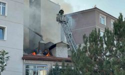 Ereğli’de iş hanının çatısında yangın paniği