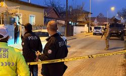 Erzincan’da bir evde baba ve oğlu silahla vurulmuş halde ölü bulundu