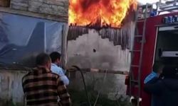 Ev ve samanlık alev topuna döndü