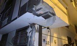 Eyüpsultan’da sokağa dalan vinç dehşet saçtı: Mahalleli sokağa döküldü