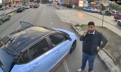 Kadın şoförün kullandığı otobüsün önünü kesen genç, "maganda" ilan edilmesine tepki gösterdi