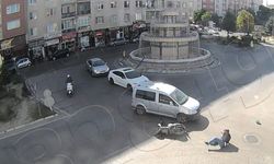 Kütahya’da iki ayrı motosiklet kazası kameralara yansıdı